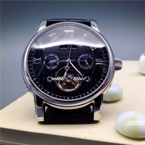 万宝龙Montblanc男士腕表全自动多功能机械机芯计时码表黑色表盘罗马数字
