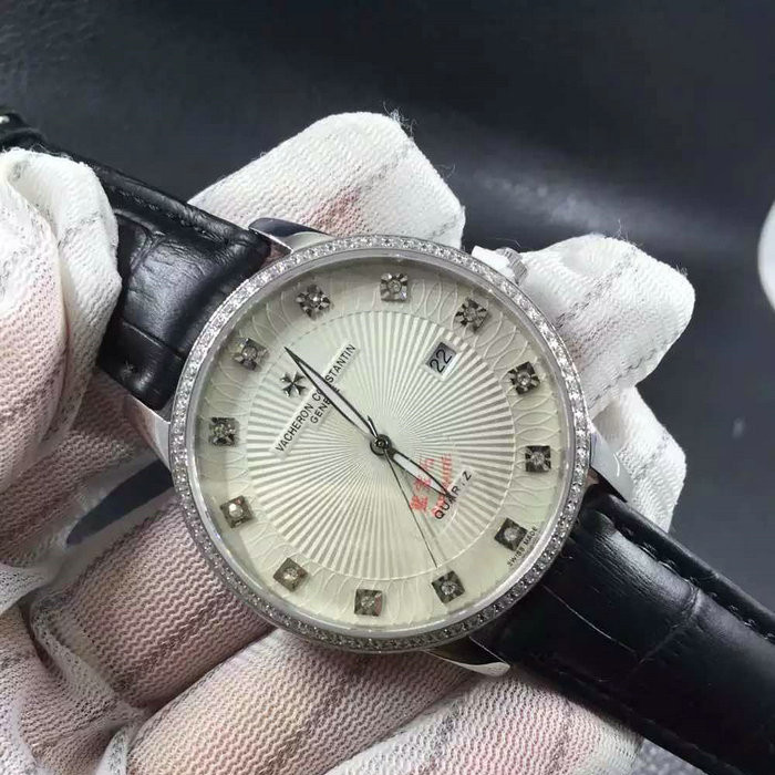江诗丹顿传承系列情侣对表瑞士石英机芯意大利小牛皮表带