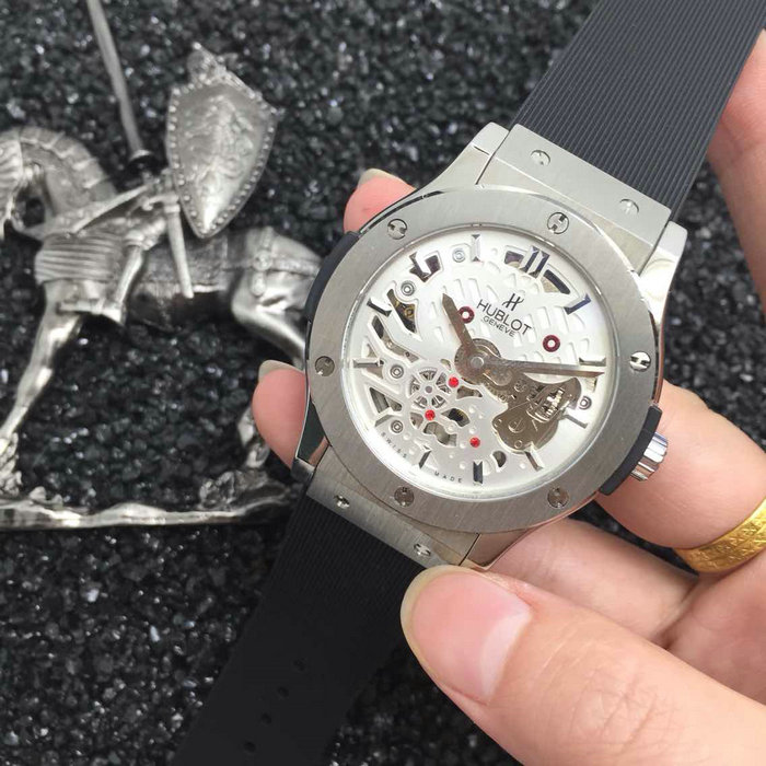 恒宝Hublot腕表双面镂空进口硅胶表带