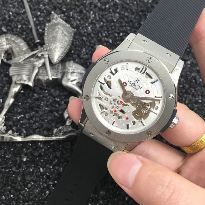 恒宝Hublot腕表双面镂空进口硅胶表带